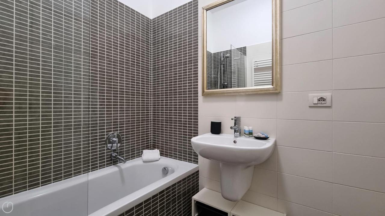 Italianway - Sarpi 10 B Apartment Milan Luaran gambar