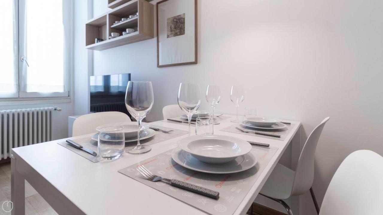 Italianway - Sarpi 10 B Apartment Milan Luaran gambar
